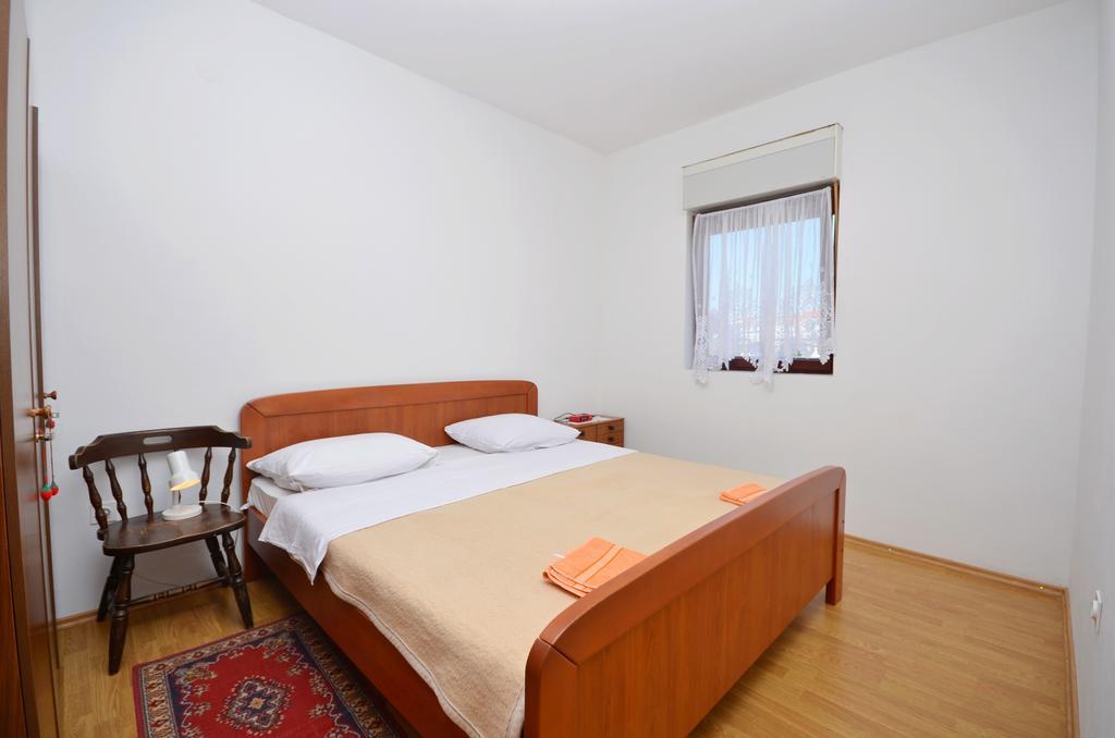 Apartments Branko Vodice Exterior foto